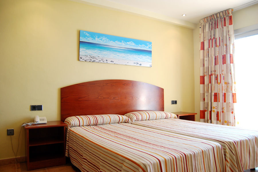 4R Miramar Calafell Hotel Eksteriør billede