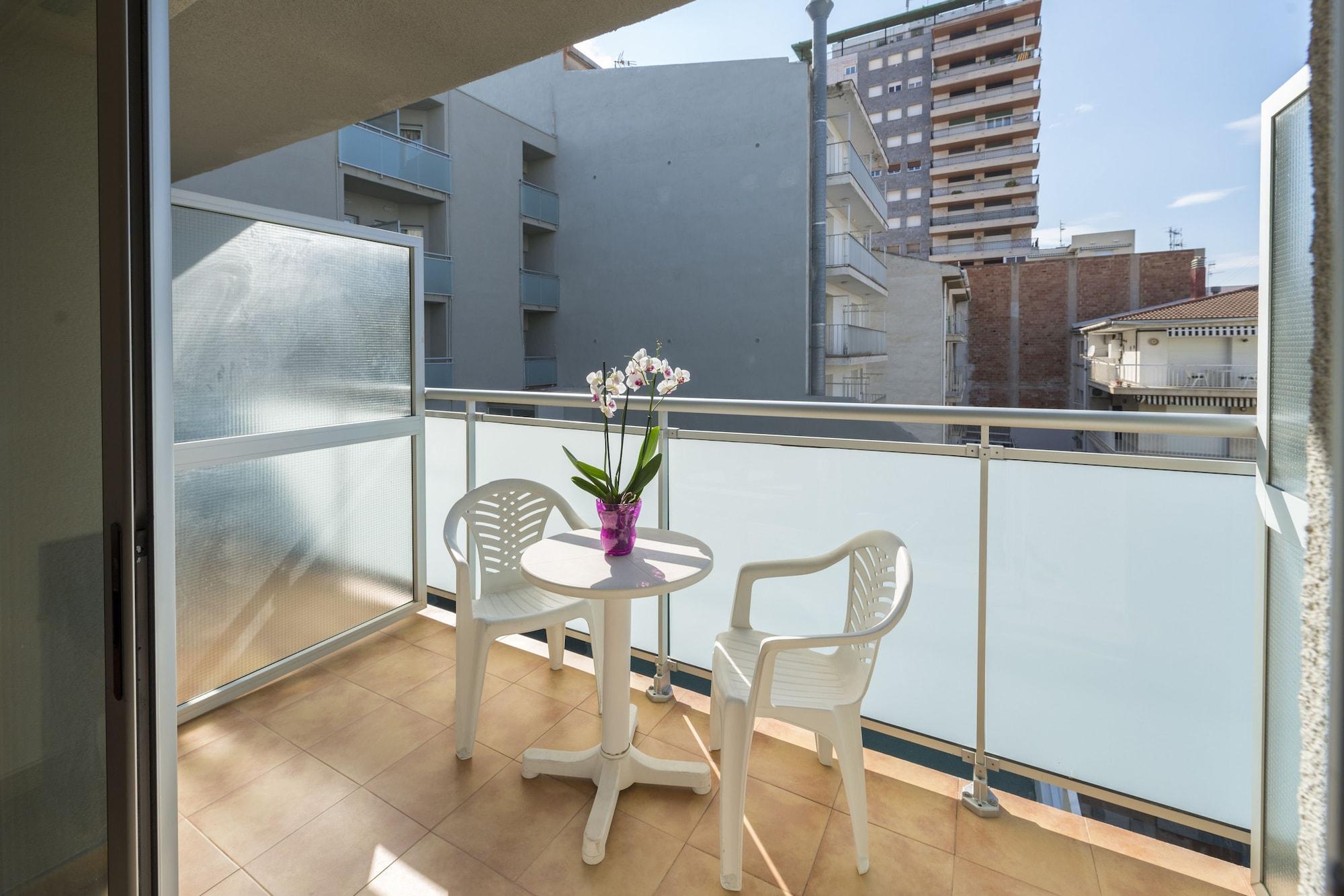 4R Miramar Calafell Hotel Eksteriør billede