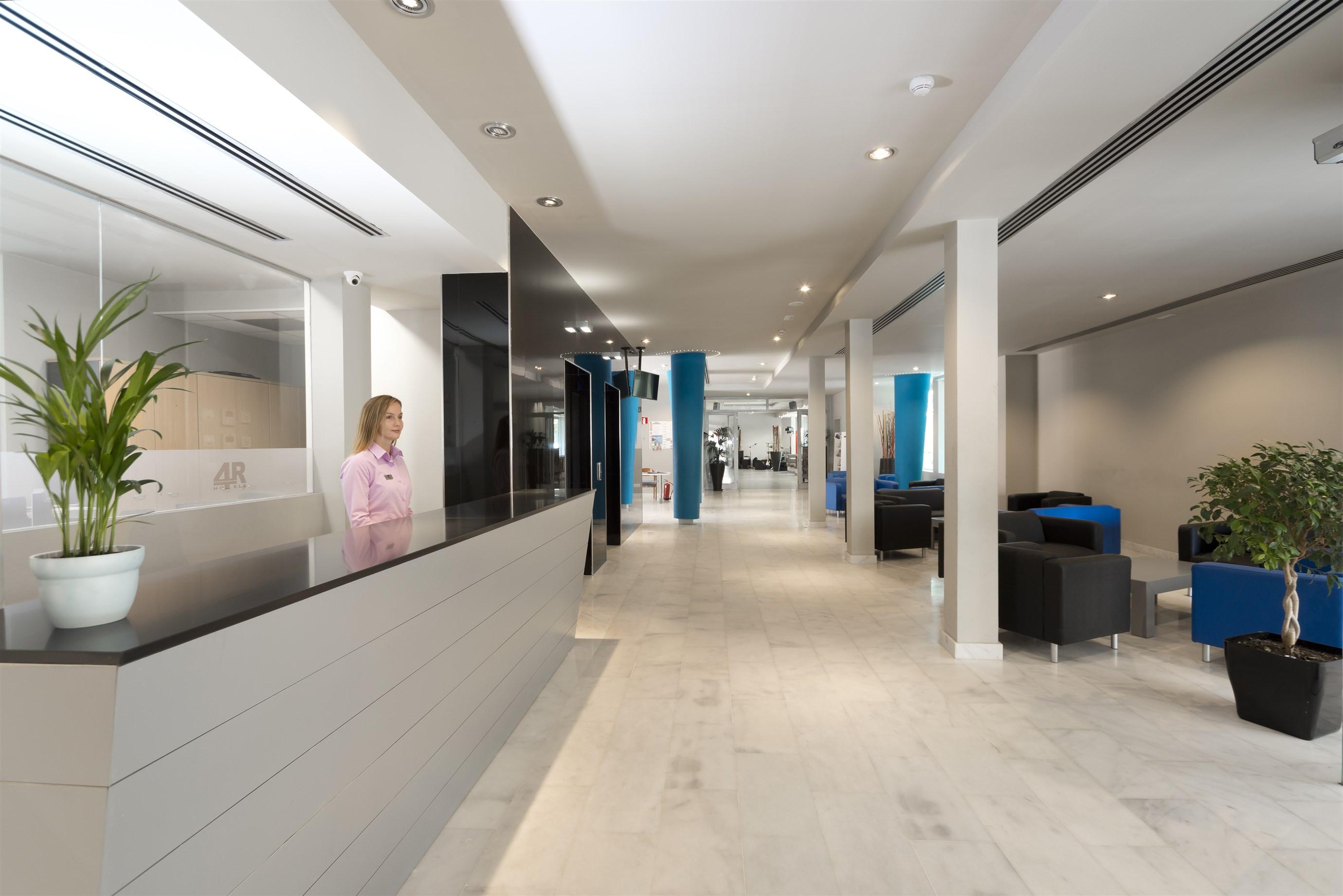 4R Miramar Calafell Hotel Eksteriør billede